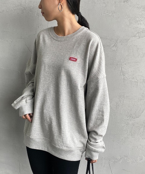 CHUMS（チャムス）の「[CHUMS/チャムス] キーストーン ドロップショルダークルーネックスウェット（スウェット・レディース・ブラック/グレー/ベージュ・M/L）」の22枚目の写真