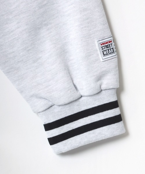 VISION STREET WEAR（ヴィジョンストリートウェア）の「VISION STREET WEAR/ヴィジョンストリートウエア ビッグシルエット カレッジロゴ リブライン スウェット トレーナー（スウェット・メンズ・ライトグレー/ブラック/グリーン・LL/M/L）」の16枚目の写真