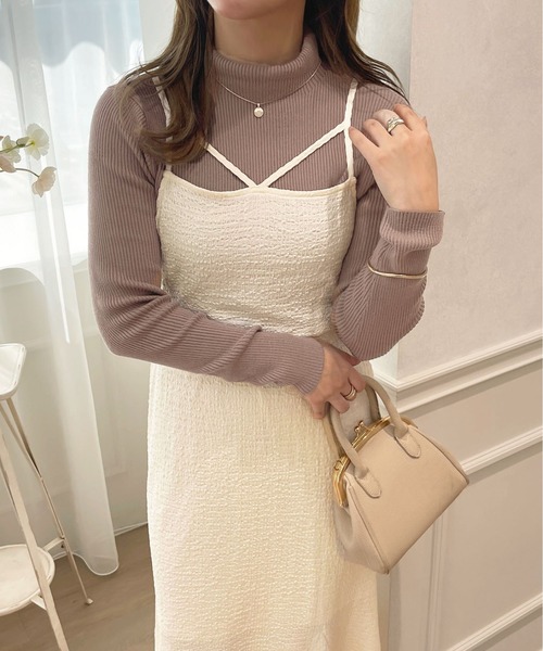 apres jour(アプレジュール)の「クシュクシュクロスキャミワンピース【ZOZOTOWN限定アイテム】(ワンピース・レディース・ブラック/ベージュ/アイボリー・フリー/X-LARGE)」の21枚目の写真