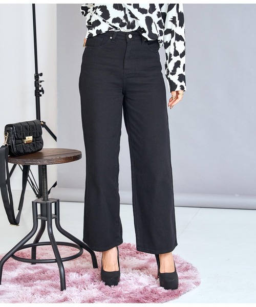 LATINA(ラティーナ)の「カラーストレートワイドパンツ(その他パンツ・レディース・ブラック/ピンク・S/M/L)」の1枚目の写真