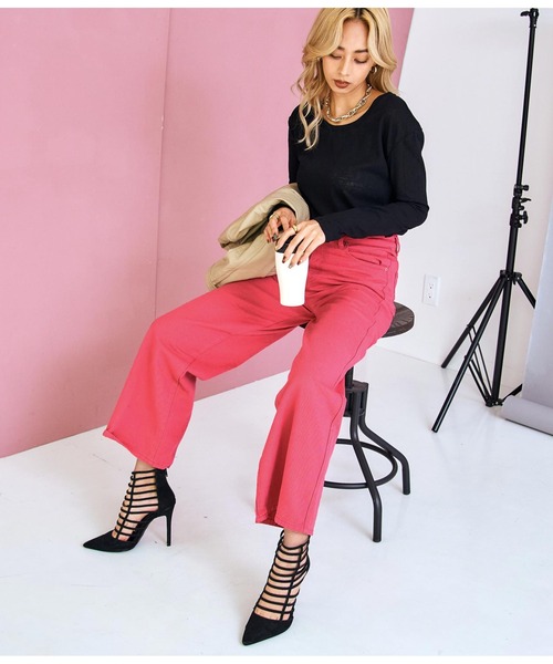 LATINA(ラティーナ)の「カラーストレートワイドパンツ(その他パンツ・レディース・ブラック/ピンク・S/M/L)」の14枚目の写真