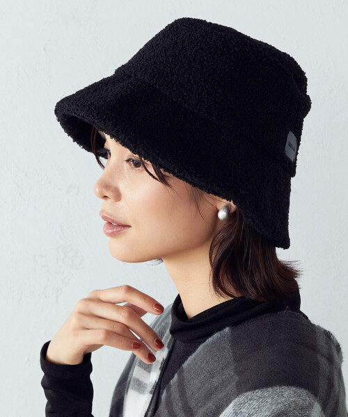 COMME CA ISM（コムサイズム）の「ボア　バケットハット（ハット・レディース・ブラック/アイボリー・FREE）」の2枚目の写真