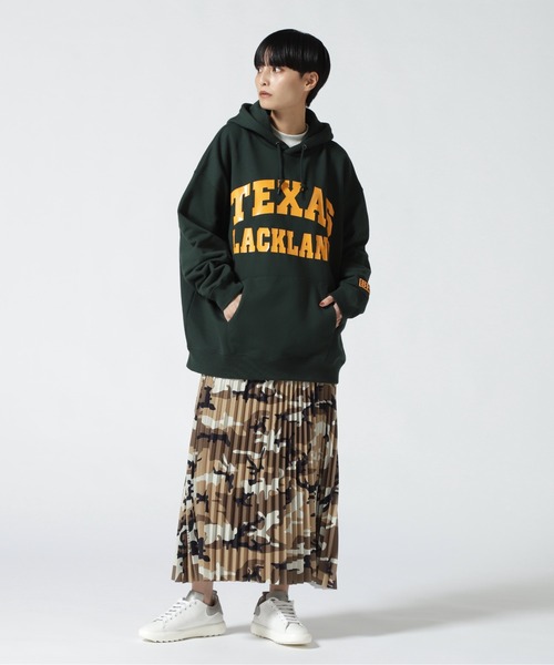 AVIREX（アヴィレックス）の「PULL PARKA AIR FORCE BASE/ プルパーカーエアフォースベース（パーカー・レディース・ネイビー/ダークグリーン系/ホワイト/ブラック・F）」の9枚目の写真