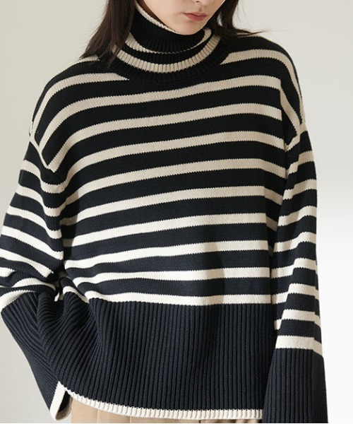 ibeul_（イベール）の「ボーダータートルネックフレアニット（ニット/セーター・レディース・ホワイト/ブラック・FREE）」の4枚目の写真