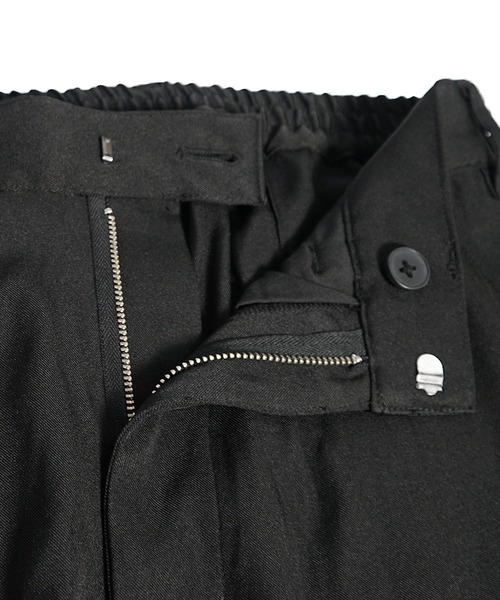 MinoriTY（マイノリティ）の「セットアップコーデ3点セット ドルマンシャツ＋インナー＋テーパードパンツ（セットアップ・メンズ・ブラック/ブラウン/ブラウン系その他/ブルー系その他/グレイッシュブルー・M/L）」の11枚目の写真