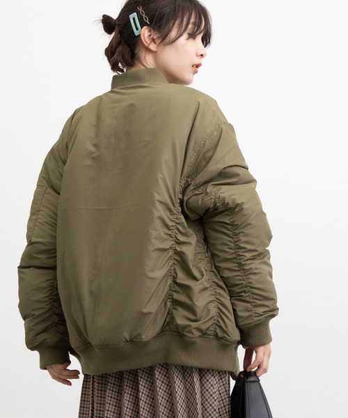 POU DOU DOU（プードゥドゥ）の「MA-1中綿ブルゾン（MA-1・レディース・オリーブ/アイボリー/ブラック・3）」の5枚目の写真