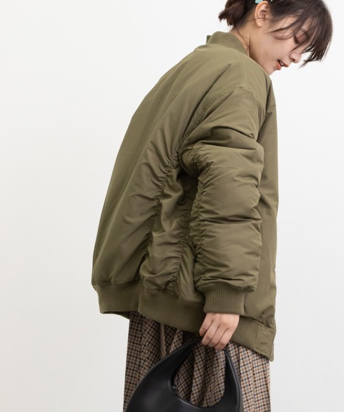 POU DOU DOU（プードゥドゥ）の「MA-1中綿ブルゾン（MA-1・レディース・オリーブ/アイボリー/ブラック・3）」の7枚目の写真