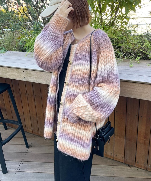 un dix cors(アンディコール)の「主役カーデ グラデーションカーディガン(カーディガン/ボレロ・レディース・ベージュ/オレンジ/ブルー・FREE)」の6枚目の写真