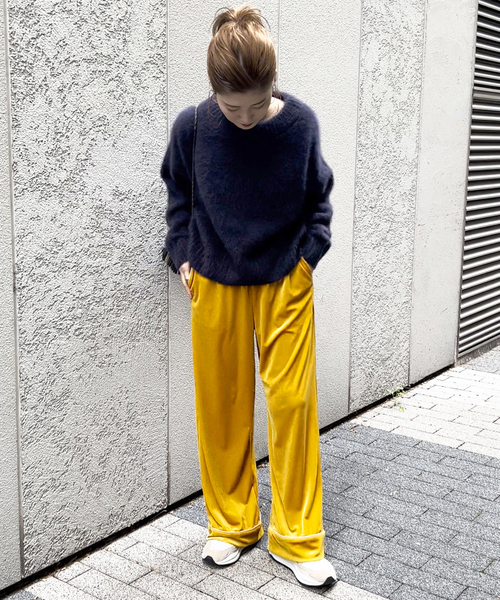 Spick & Span(スピックアンドスパン)の「ストレッチベロアイージーパンツ(その他パンツ・レディース・ネイビー/イエロー・38/36)」の20枚目の写真