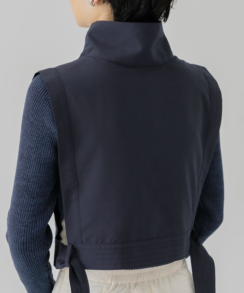 KBF（ケイビーエフ）の「ベストSETマウンテンパーカー（マウンテンパーカー・レディース・ネイビー/グリーン系その他/アイボリー・ONE）」の11枚目の写真