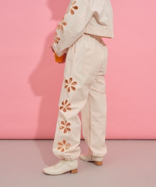 【HELLO.SANFRANCISCO】新品 フラワーカットアウトイージーパンツ パンツ 【HELLO.SANFRANCISCO】フラワーカットアウトイージーパンツ