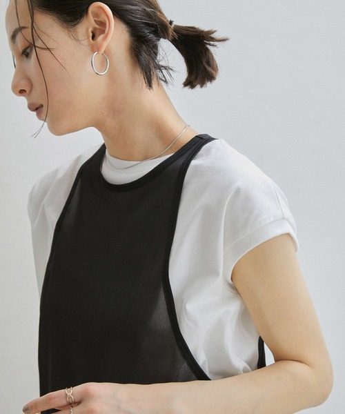 SALON adam et rope'（サロン アダム エ ロペ）の「【WEB・一部店舗限定】フレンチスリーブクロップドTシャツ/無地・ボーダー（Tシャツ/カットソー・レディース・グリーン系その他/ブラック/ベージュ/オフホワイト・FREE）」の15枚目の写真