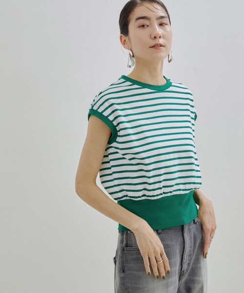 SALON adam et rope'（サロン アダム エ ロペ）の「【WEB・一部店舗限定】フレンチスリーブクロップドTシャツ/無地・ボーダー（Tシャツ/カットソー・レディース・グリーン系その他/ブラック/ベージュ/オフホワイト・FREE）」の6枚目の写真