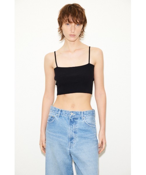 THROW by SLY（スローバイスライ）の「THROW CROP 2WAY RIB CAMI クロップド丈 2ウェイ リブキャミ ニットキャミソール（キャミソール・レディース・カーキ/ブラック/アイボリー・FREE）」の4枚目の写真