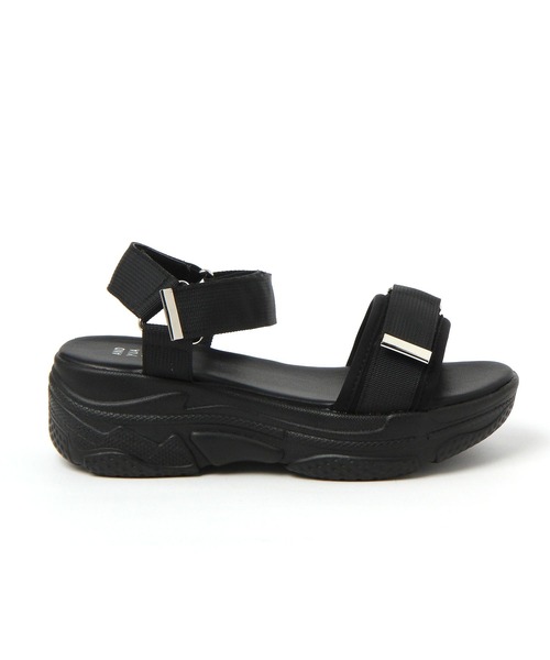 GLOBAL WORK（グローバルワーク）の「モテシャレ厚底サンダル/AND YUA ANY/181941（サンダル・キッズ・オフホワイト/ブラック・MEDIUM/SMALL）」の5枚目の写真