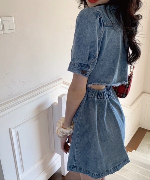 meJane（ミージェーン）の「バックオープンデニムミニワンピース