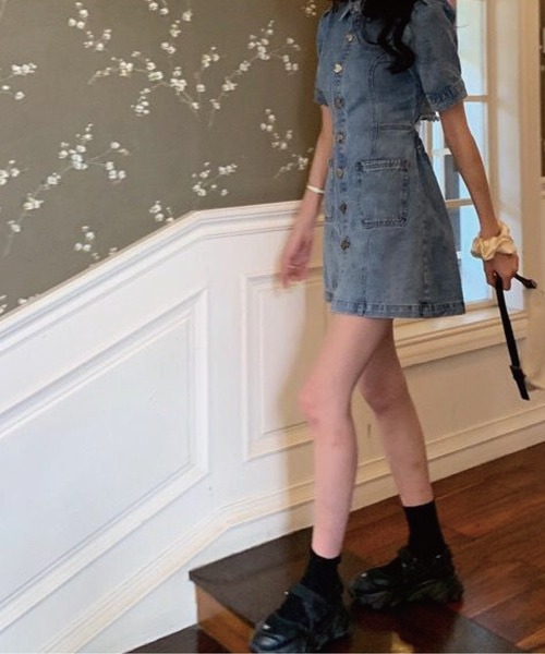 meJane（ミージェーン）の「バックオープンデニムミニワンピース