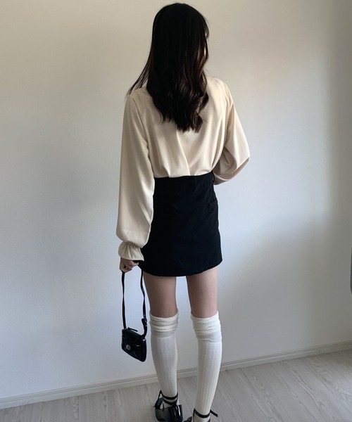 Silly(シリー)の「【可愛い春コーデに♪】ビッグレース衿キャンディスリーブブラウス(シャツ/ブラウス・レディース・アイボリー/グレー/ホワイト・SMALL/MEDIUM/LARGE)」の16枚目の写真