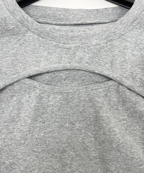 SPIGA（スピーガ）の「胸開きｻｲﾄﾞｼｬｰﾘﾝｸﾞTｼｬﾂ（Tシャツ/カットソー・レディース・グレー/ホワイト・FREE）」の6枚目の写真