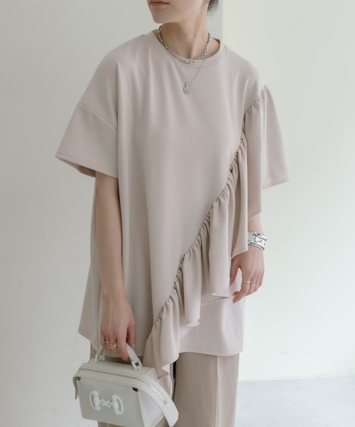 ear PAPILLONNER（イアパピヨネ）の「フリルTシャツ【SUM1 STYLE