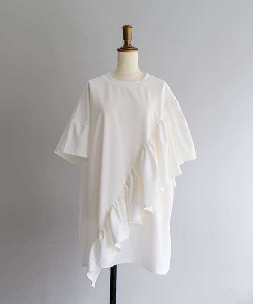 ear PAPILLONNER（イアパピヨネ）の「フリルTシャツ【SUM1 STYLE
