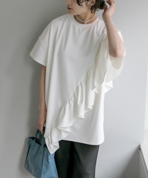ear PAPILLONNER（イアパピヨネ）の「フリルTシャツ【SUM1 STYLE