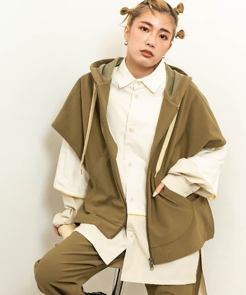 masterkey(マスターキー)の「mcg3265-COMFORT-HOODIE フーディーポンチョ(カーディガン/ボレロ・メンズ・サンドベージュ/ブラウン/ブラック・FREE)」の19枚目の写真