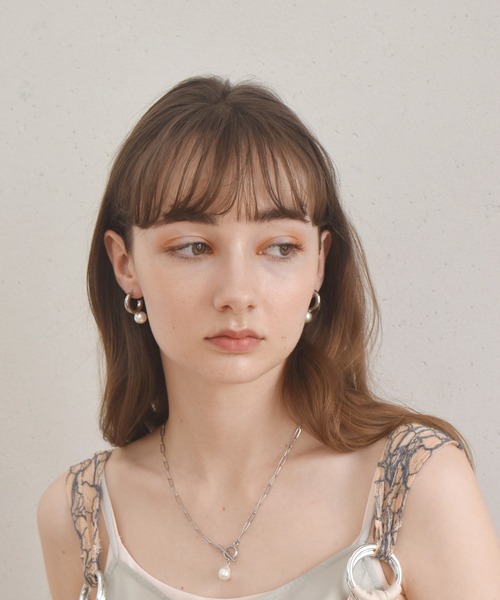 LHME（エルエイチエムイー）の「LHME チャンキーパールフープピアス/サージカルステンレス316L（金属アレルギー対応）（ピアス（両耳用）・レディース・シルバー/ゴールド・ONE SIZE）」の17枚目の写真