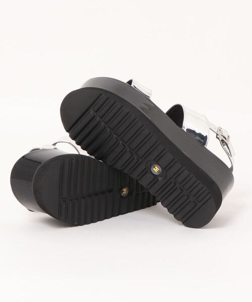 Mafmof(マフモフ)の「Mafmof(マフモフ)9.5cmヒール厚底ウエッジダブルベルトサンダル(サンダル・レディース・ホワイト/ブラック/ブラウン/シルバー・L/LL/S/M)」の5枚目の写真