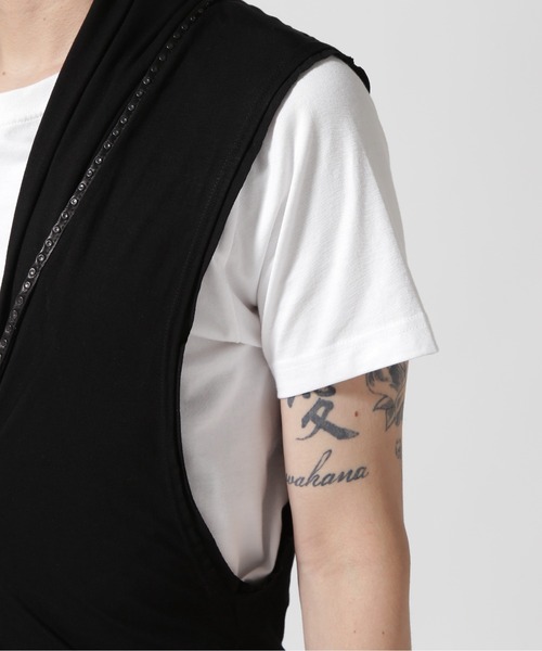 KMRii（ケムリ）の「KMRiiケムリ/ノースリーブ ベスト（ベスト・メンズ・ブラック・F）」の7枚目の写真