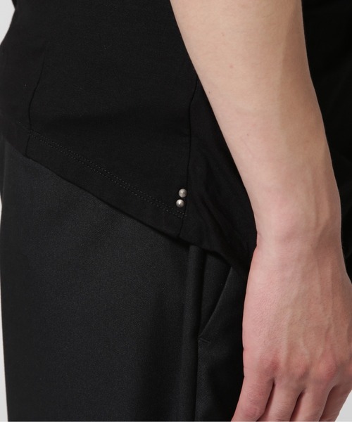 KMRii（ケムリ）の「KMRiiケムリ/ノースリーブ ベスト（ベスト・メンズ・ブラック・F）」の4枚目の写真