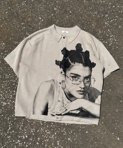 Perushu（ペルーシュ）の「ユーズドライクアソートニットシャツ（カーディガン/ボレロ・メンズ・パープル/ブラック/アイボリー/ブラウン・MEDIUM/LARGE）」の2枚目の写真