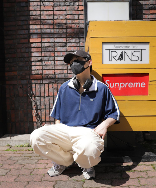 UNCORD（アンコード）の「【UNCORD】half zip loose fit tee jaket/ハーフジップルーズフィットティージャケット（Tシャツ/カットソー・メンズ・ブルー/グリーン/オフホワイト/ブラック・MEDIUM/LARGE/X-LARGE）」の10枚目の写真