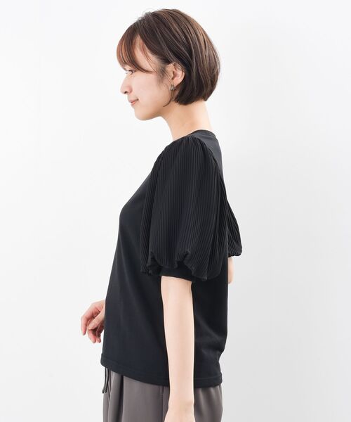 rps(アールピーエス)の「プリーツ5分袖プルオーバー(Tシャツ/カットソー・レディース・ブラック/オフホワイト・フリー)」の3枚目の写真