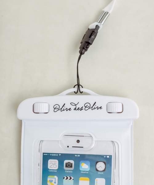 OLIVE des OLIVE（オリーブデオリーブ）の「防水スマホケース　1031200050（スマホケース/カバー・レディース・ブラック/ホワイト・FREE）」の13枚目の写真