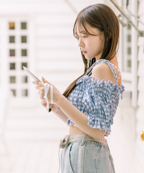 OLIVE des OLIVE（オリーブデオリーブ）の「防水スマホケース　1031200050（スマホケース/カバー・レディース・ブラック/ホワイト・FREE）」の5枚目の写真