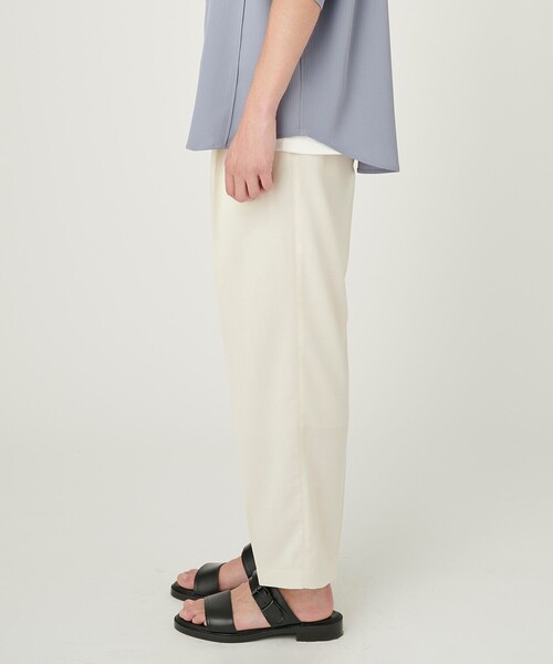 UNITED TOKYO（ユナイテッドトウキョウ）の「SUMMER WOOL ストレートパンツ（その他パンツ・メンズ・ブラック/オフホワイト/ストライプ/ライトブルーグレー・1/2）」の9枚目の写真