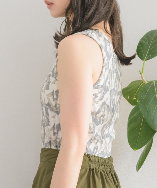 RETRO GIRL(レトロガール)の「柄テレコカップ付タンク(Tシャツ/カットソー・レディース・ブラウン系その他/ブルー系その他/グリーン系その他・FREE)」の17枚目の写真