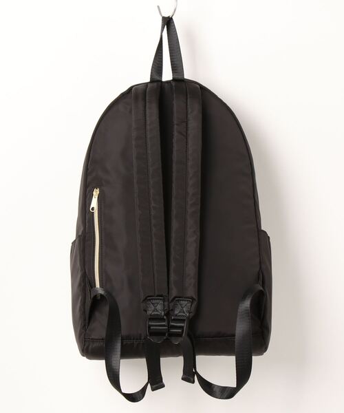 and it_（アンドイット）の「Legato Largo シルキー撥水 リュック（バックパック/リュック・レディース・ブラック/ベージュ/グレー/グリーン・FREE）」の8枚目の写真