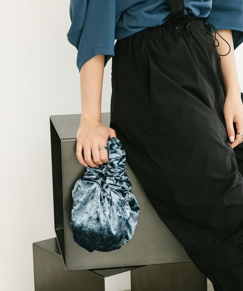 KBF（ケイビーエフ）の「ベロアギャザーミニBAG（ハンドバッグ）」 - WEAR
