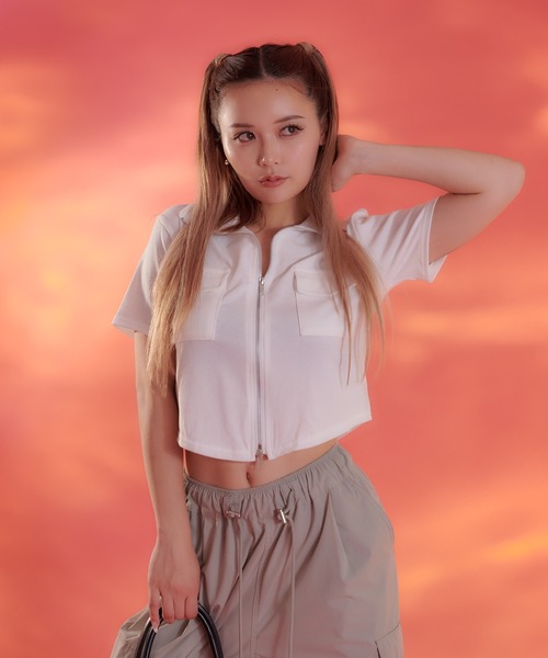 sedacle（セダクル）の「【SDG】zip up tops（Tシャツ/カットソー・レディース・オフホワイト/グレー/ブラック・FREE）」の4枚目の写真