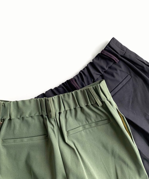 Q(キュー)の「カーブワイドパンツ(その他パンツ・レディース・ブラック/オリーブ・MEDIUM)」の7枚目の写真