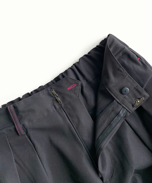 Q(キュー)の「カーブワイドパンツ(その他パンツ・レディース・ブラック/オリーブ・MEDIUM)」の9枚目の写真