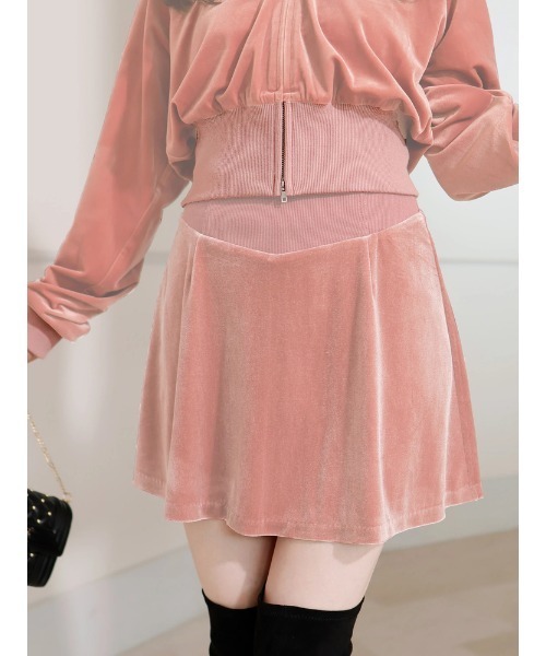 LIPSERVICE（リップサービス）の「インナーSPT付きベロアフレアスカート（スカート・レディース・ブラック/ベージュ/ピンク・S/M）」の3枚目の写真