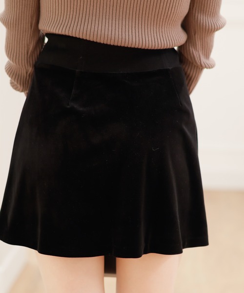 LIPSERVICE（リップサービス）の「インナーSPT付きベロアフレアスカート（スカート・レディース・ブラック/ベージュ/ピンク・S/M）」の10枚目の写真
