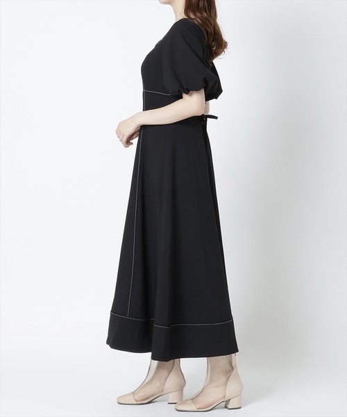 WILLSELECTION（ウィルセレクション）の「配色ステッチボリューム袖ワンピース（ワンピース・レディース・カーキ/ブラック/オレンジ・MEDIUM）」の4枚目の写真