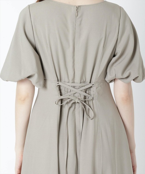 WILLSELECTION（ウィルセレクション）の「配色ステッチボリューム袖ワンピース（ワンピース・レディース・カーキ/ブラック/オレンジ・MEDIUM）」の13枚目の写真