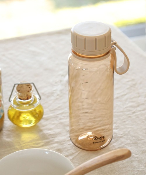 BAYFLOW（ベイフロー）の「【STOUT AIR（スタウトエア）】550ml ボトル（水筒・レディース・ブラック/ベージュ/ブルー・0）」の2枚目の写真