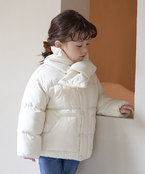 Lycee mine（リセマイン）の「【万能アウター】マフラー付きパフジャケット（ブルゾン・キッズ・サックスブルー/アイボリー/ベージュ/カーキ/ブラック/ピンク/マスタード・150cm/130cm/140cm/100cm/110cm/120cm）」の17枚目の写真