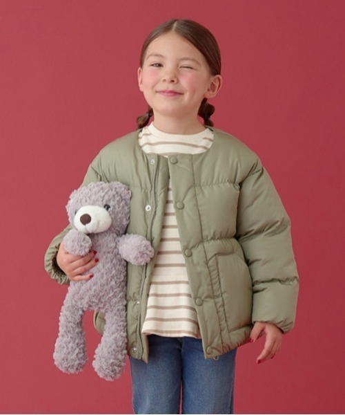 Lycee mine（リセマイン）の「【万能アウター】マフラー付きパフジャケット（ブルゾン・キッズ・サックスブルー/アイボリー/ベージュ/カーキ/ブラック/ピンク/マスタード・150cm/130cm/140cm/100cm/110cm/120cm）」の9枚目の写真